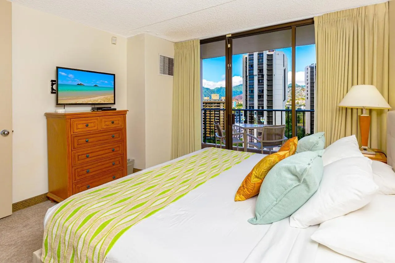 Mountain Views & Steps To Beach - Free Parking! Honolulu Apartamento