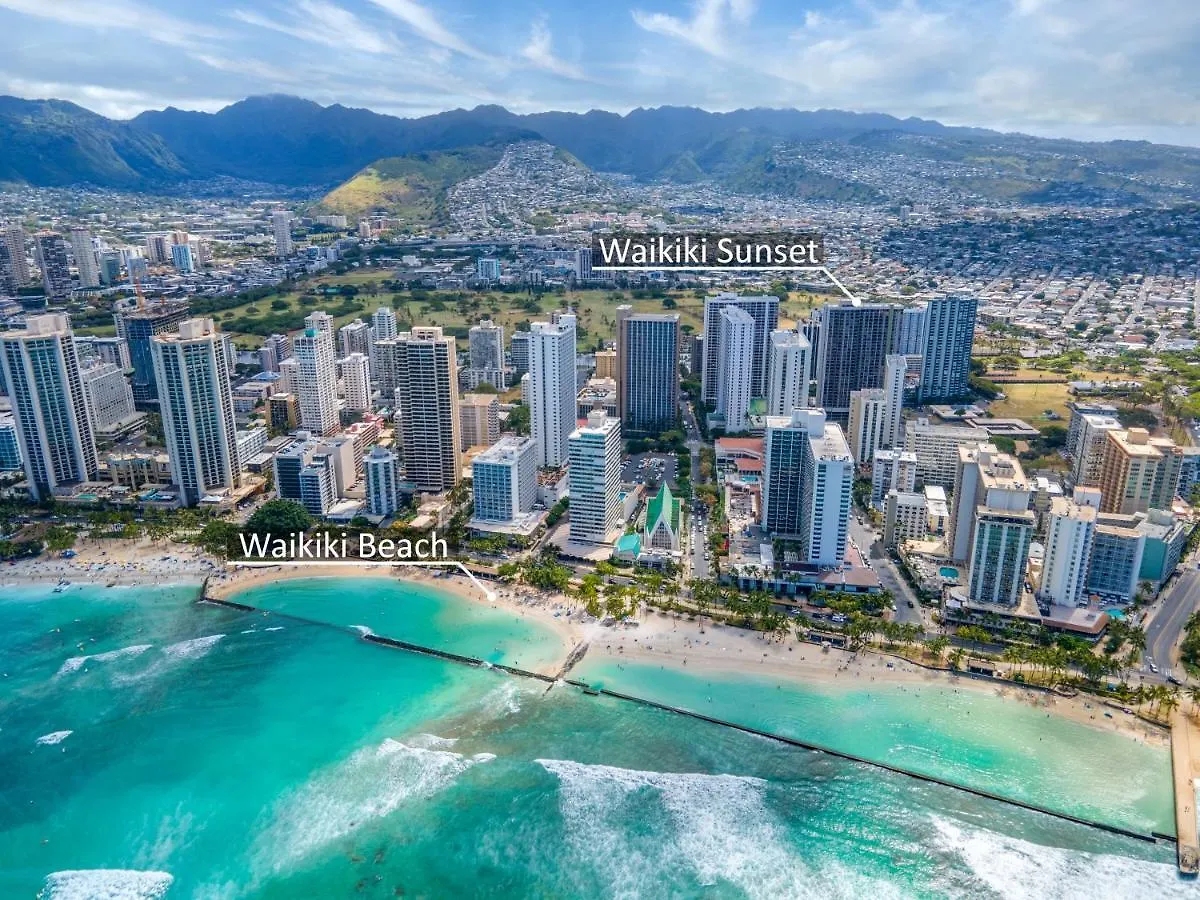 Mountain Views & Steps To Beach - Free Parking! Honolulu Apartamento
